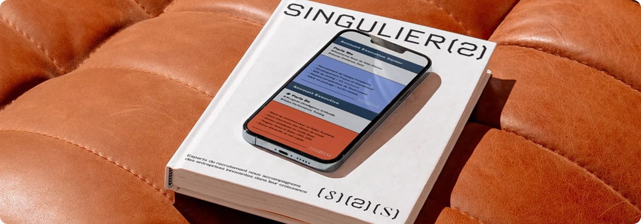 SINGULIERS_MOCKUP_2-_7_-scaled 1 (1)